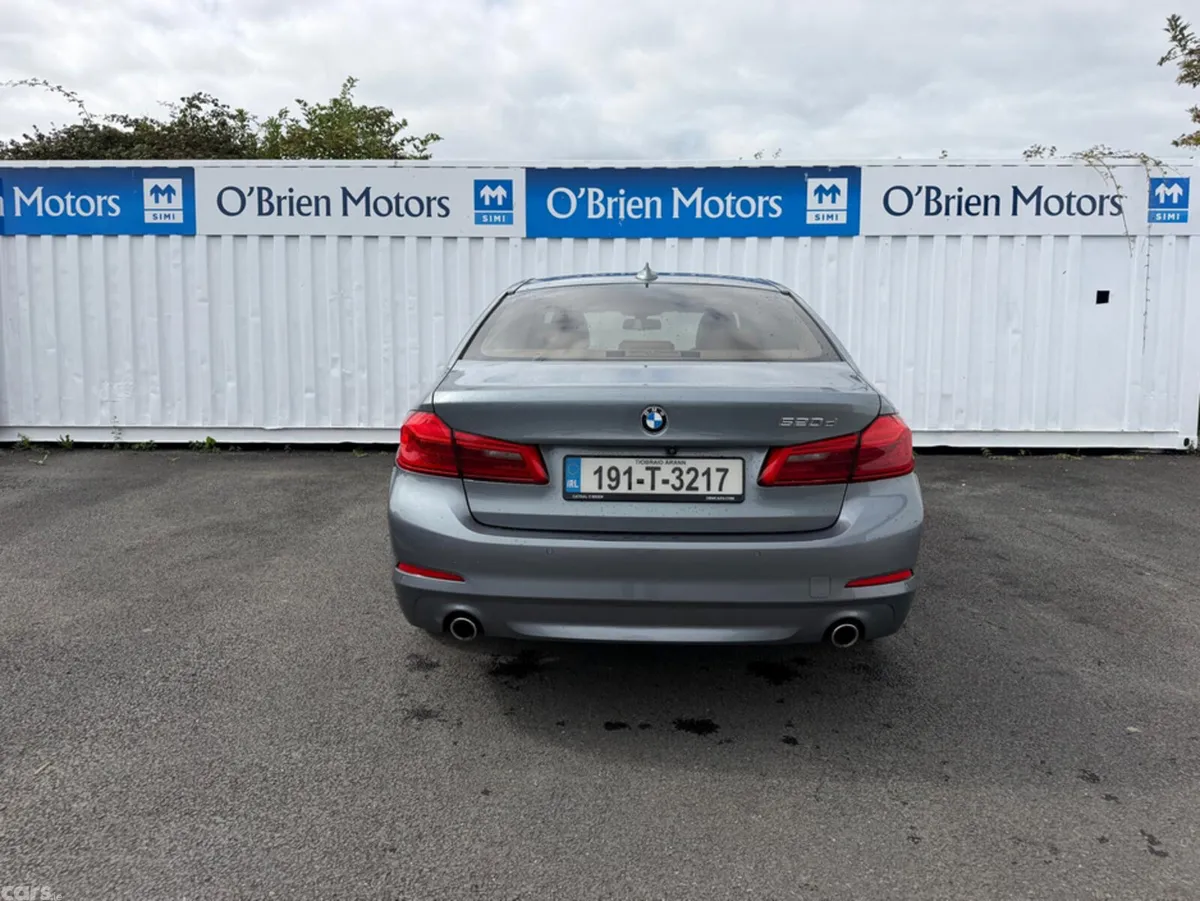 BMW 5-Series Saloon, Diesel, 2019, Blue