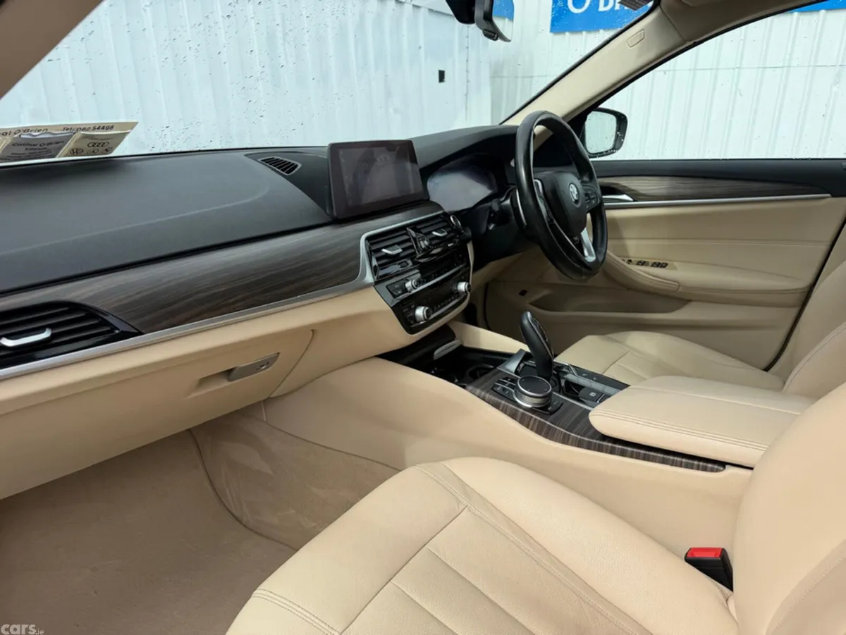 BMW 5-Series Saloon, Diesel, 2019, Blue
