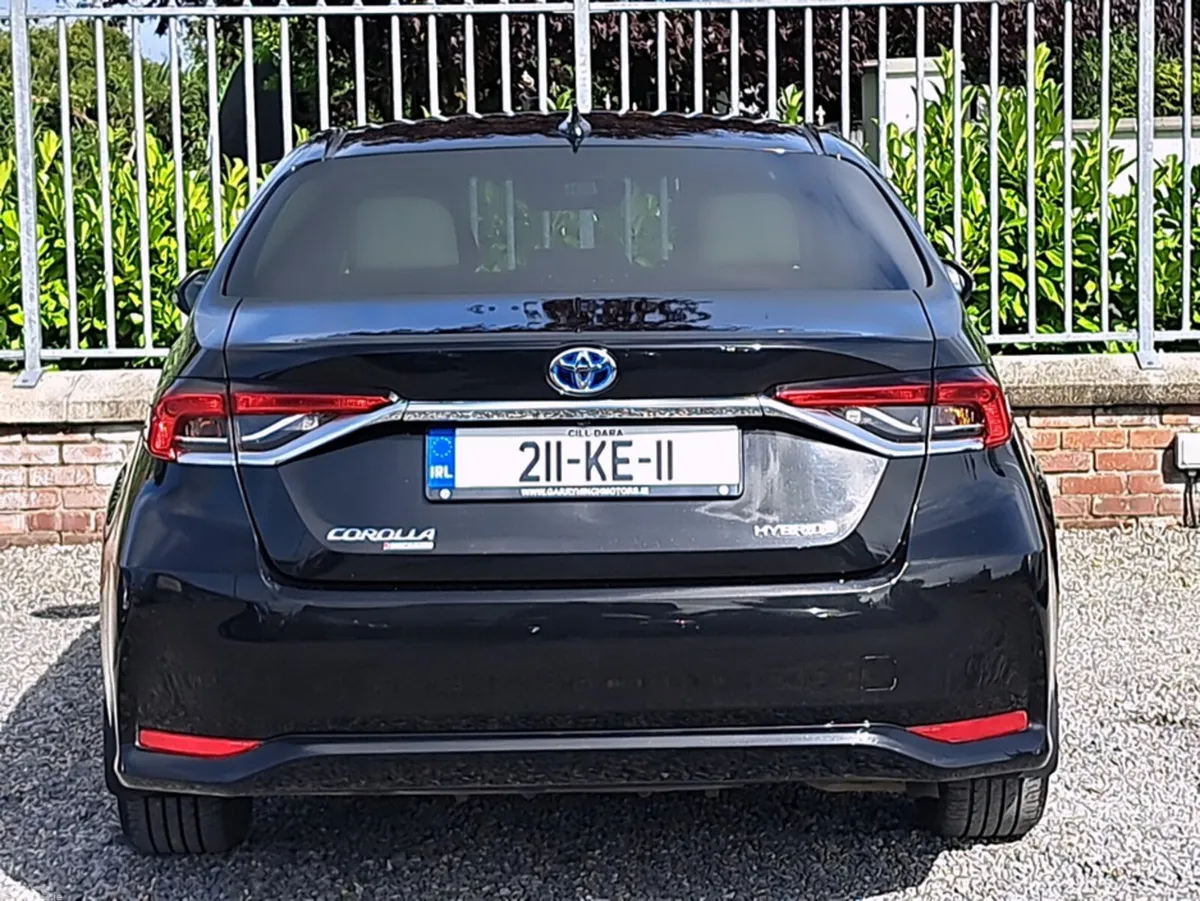 Toyota Corolla Saloon, Petrol Hybrid, 2021, Black