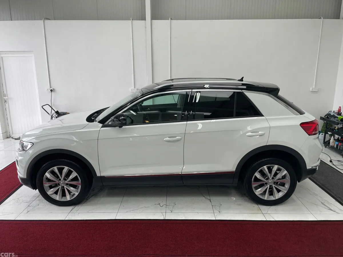 Volkswagen T-Roc Hatchback, Diesel, 2020, White