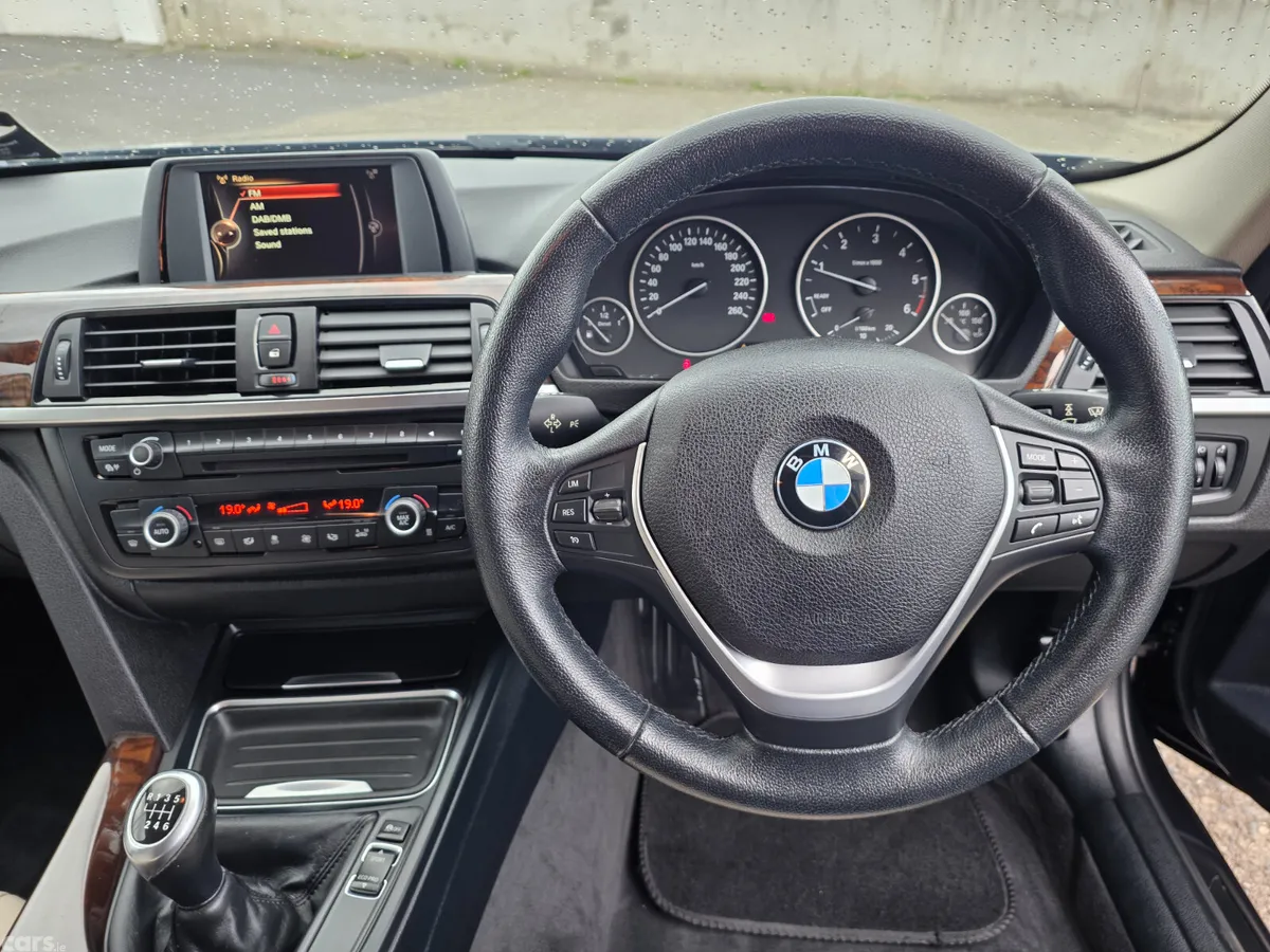 BMW 3-Series Saloon, Diesel, 2014, Blue