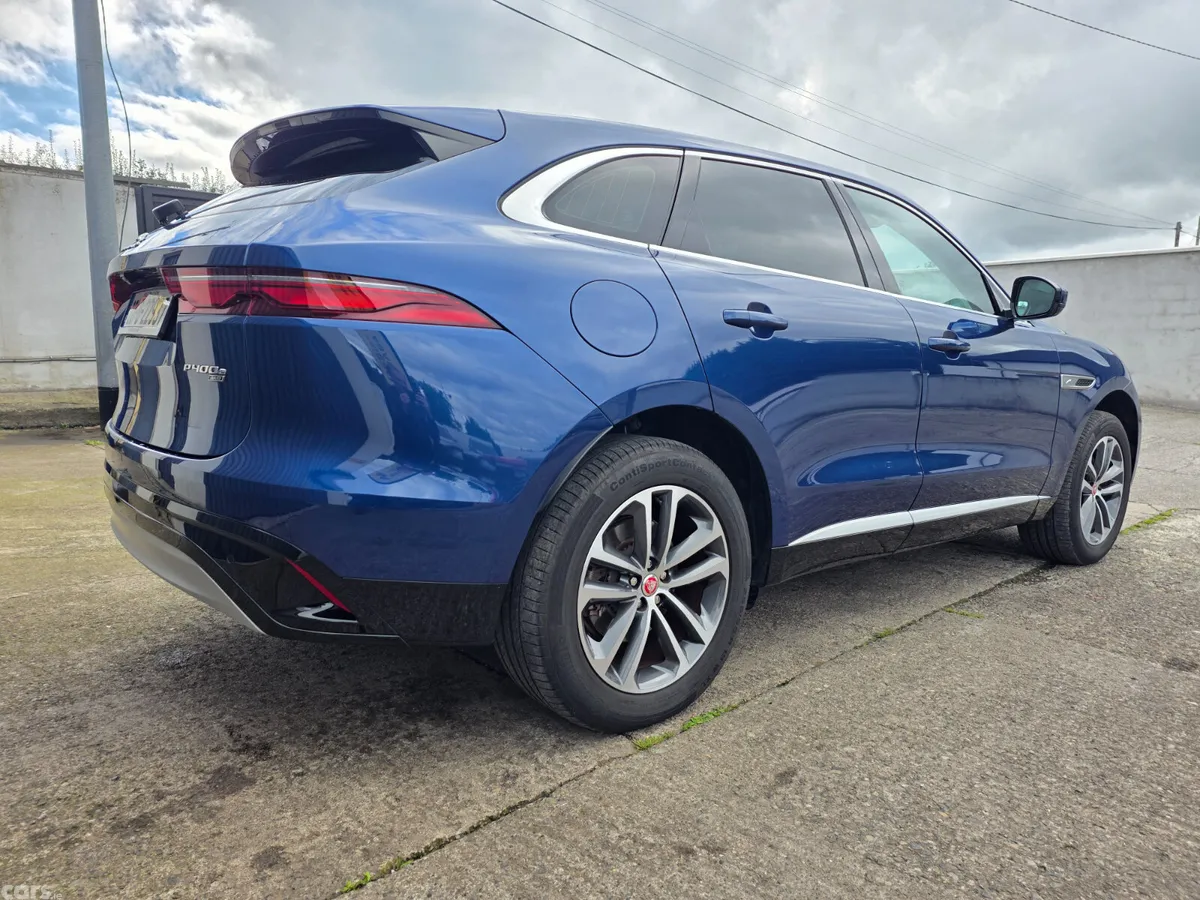 Jaguar F-Pace SUV, Petrol Plug-in Hybrid, 2022, Blue