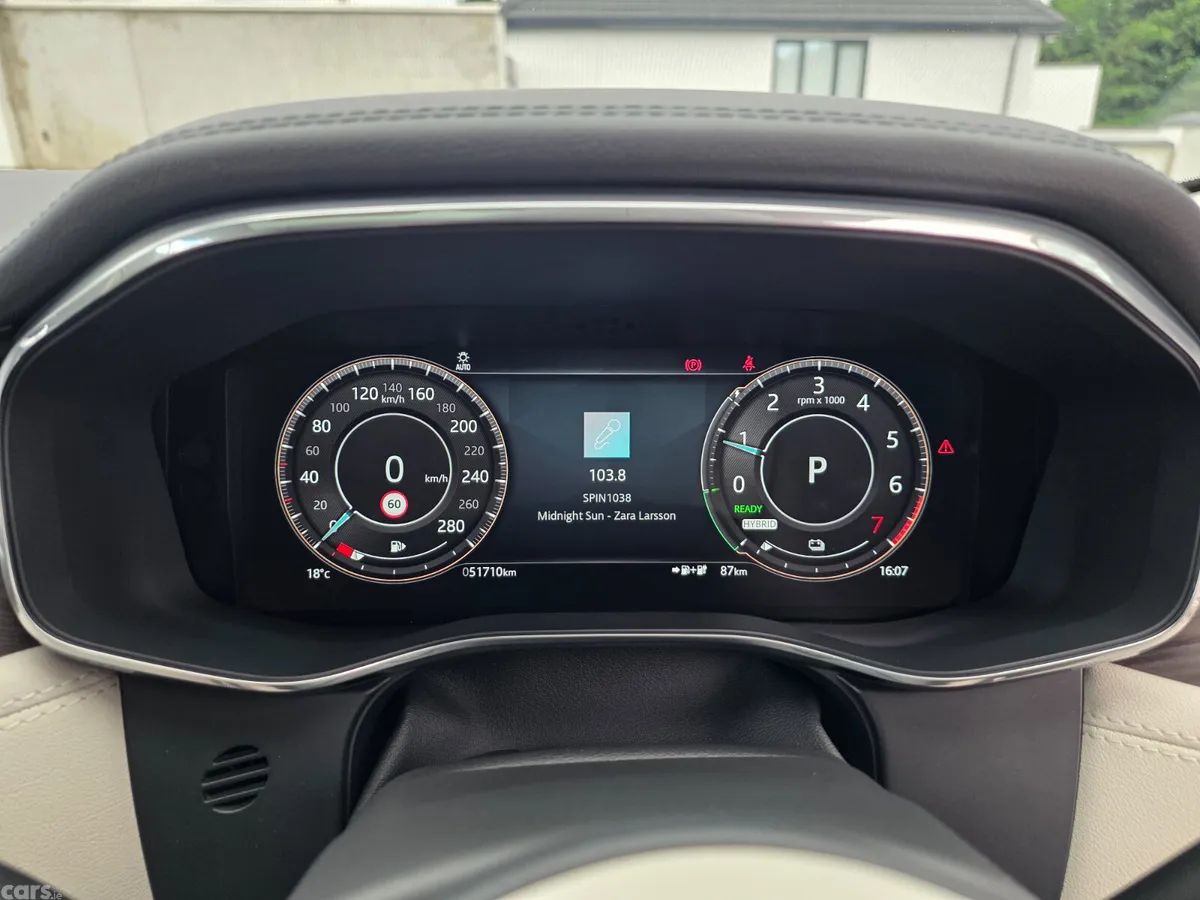 Jaguar F-Pace SUV, Petrol Plug-in Hybrid, 2022, Blue