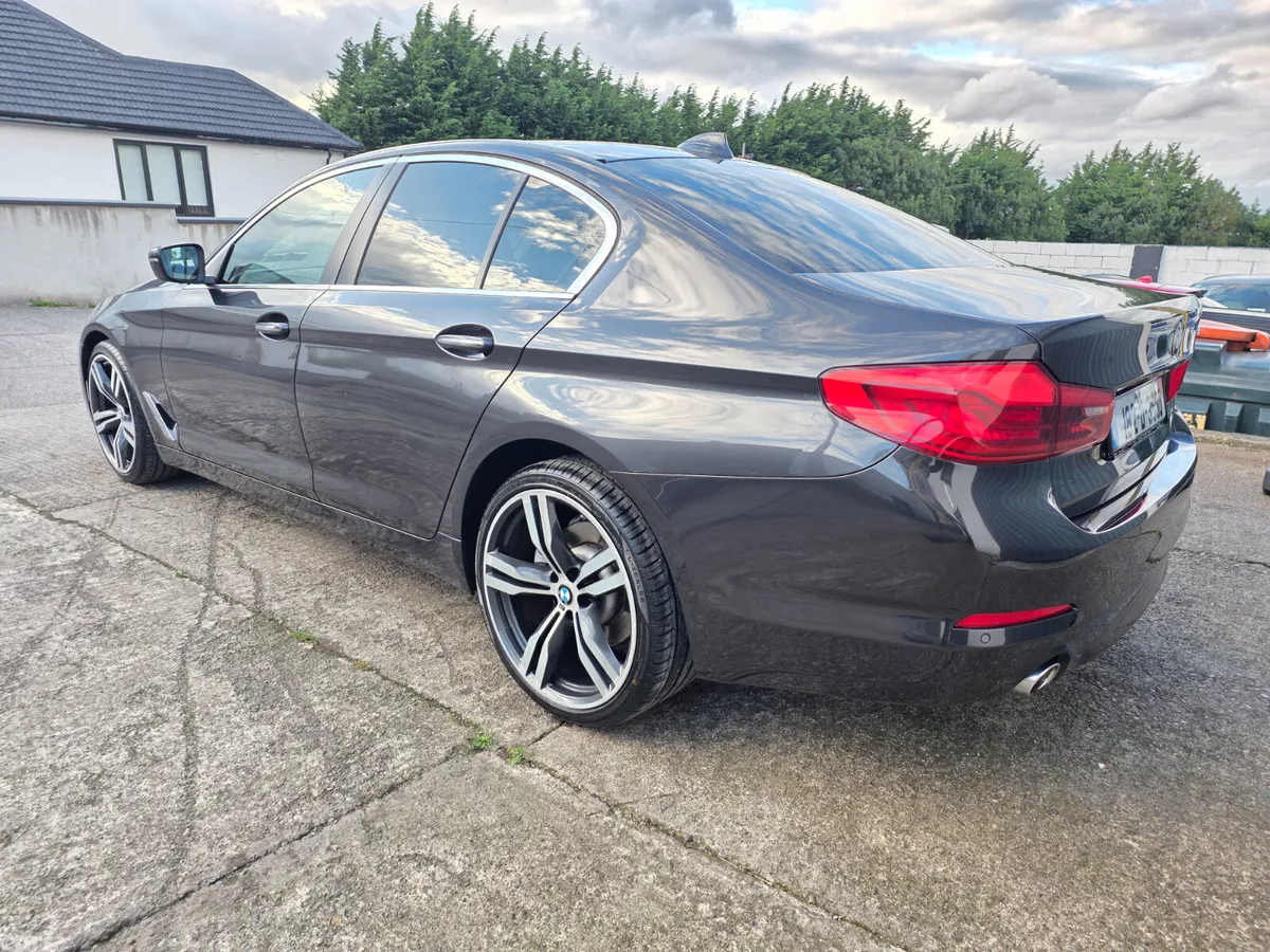 BMW 5-Series Saloon, Diesel, 2018, Grey