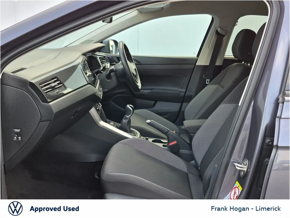 Volkswagen Taigo Estate, Petrol, 2026, Grey