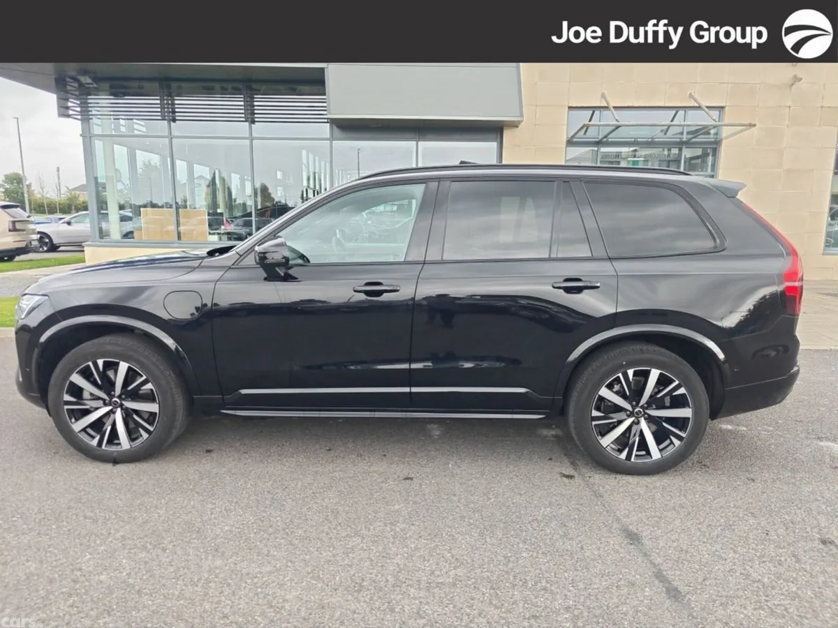 Volvo XC90 SUV, Petrol Plug-in Hybrid, 2026, Black