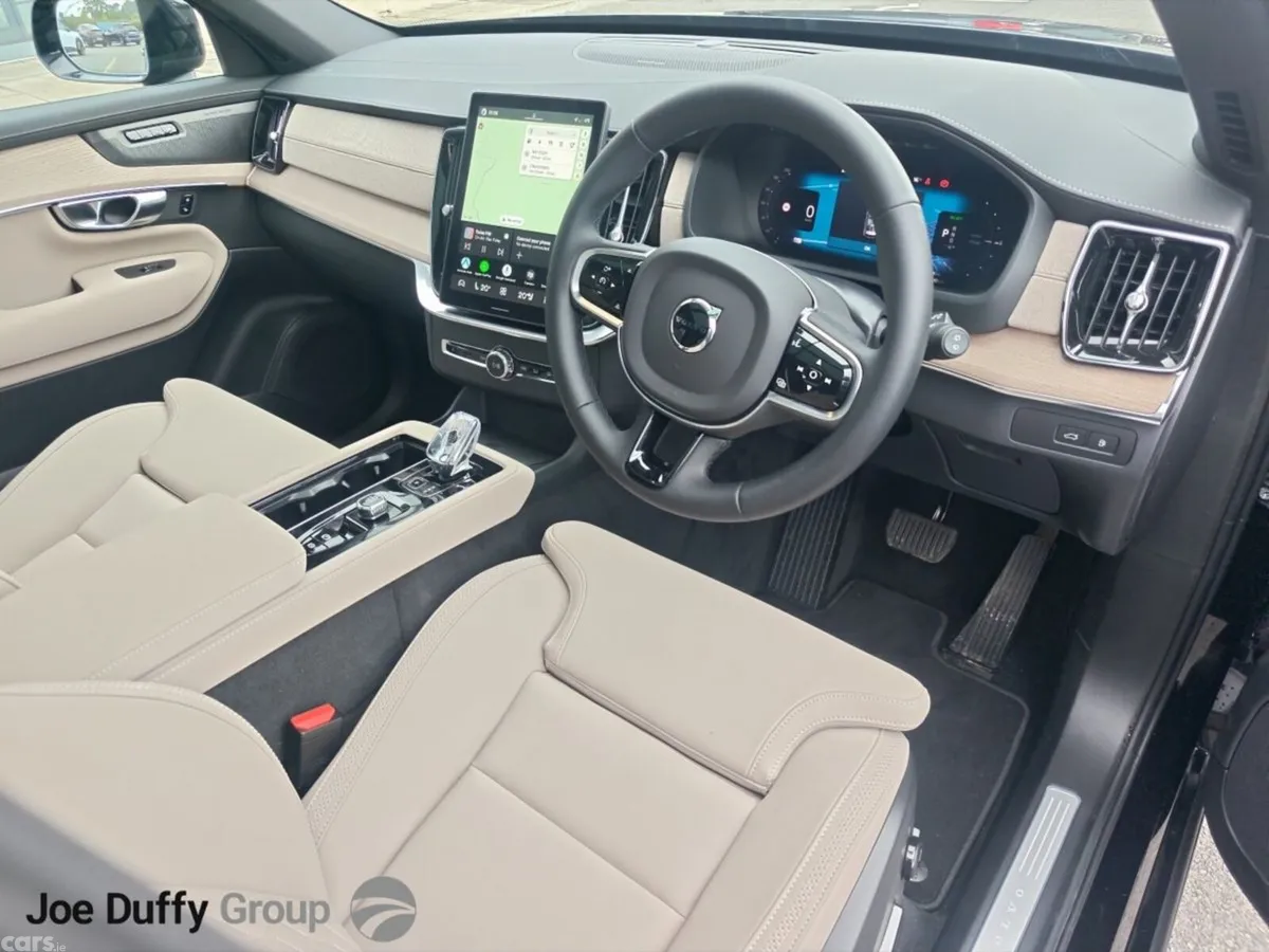 Volvo XC90 SUV, Petrol Plug-in Hybrid, 2026, Black