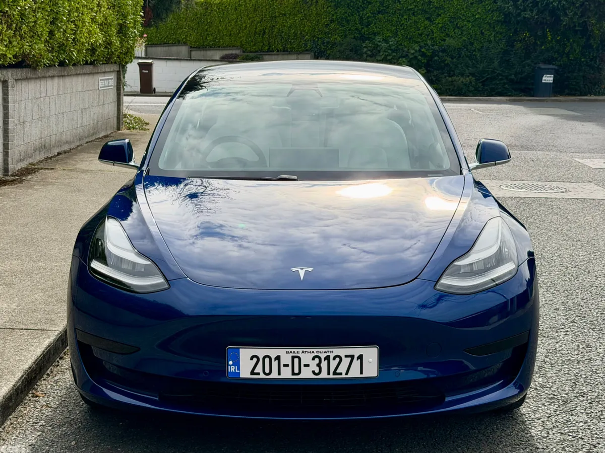 Tesla Model 3 Saloon, Electric, 2020, Blue