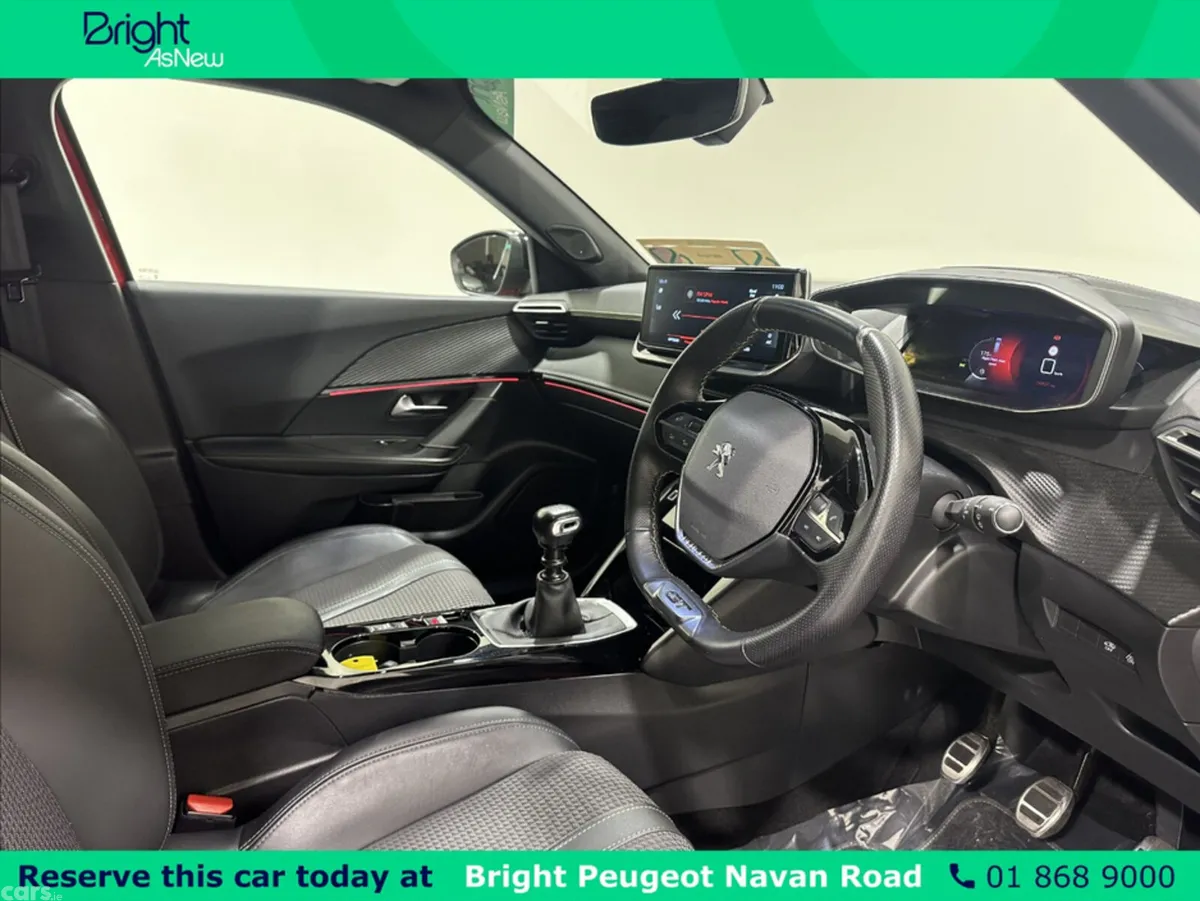 Peugeot 2008 MPV, Petrol, 2023, Red