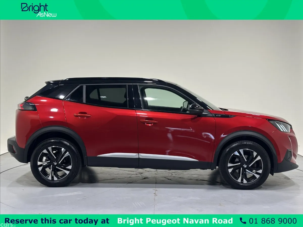 Peugeot 2008 MPV, Petrol, 2023, Red