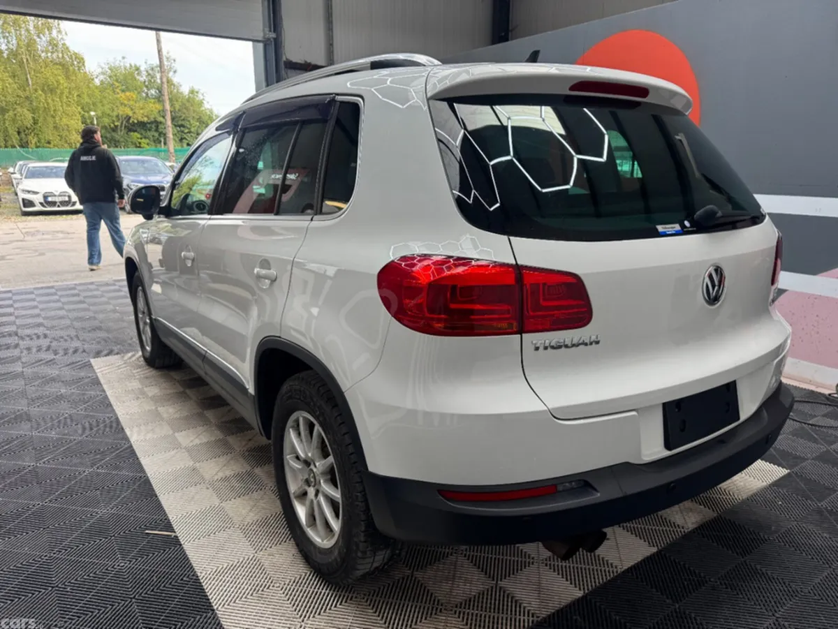 Volkswagen Tiguan SUV, Petrol, 2015, White