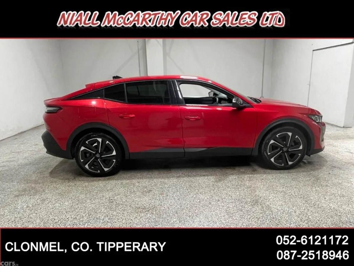 Peugeot 408 Hatchback, Petrol, 2025, Red