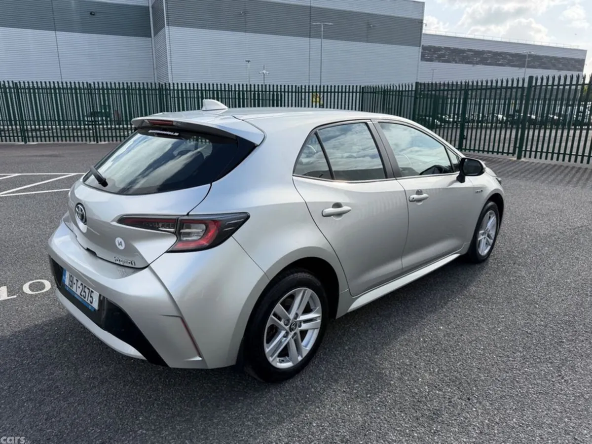 Toyota Corolla Hatchback, Petrol Hybrid, 2019, Grey