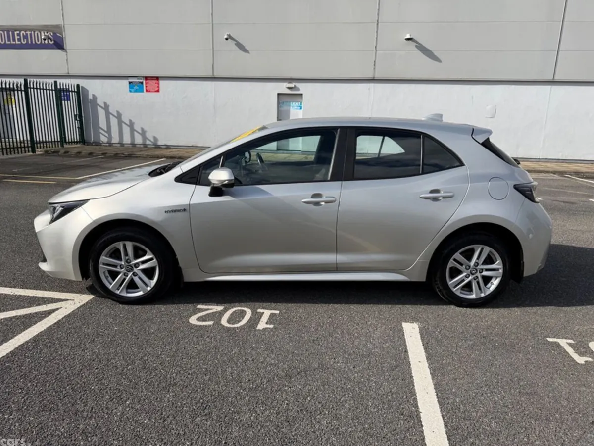 Toyota Corolla Hatchback, Petrol Hybrid, 2019, Grey