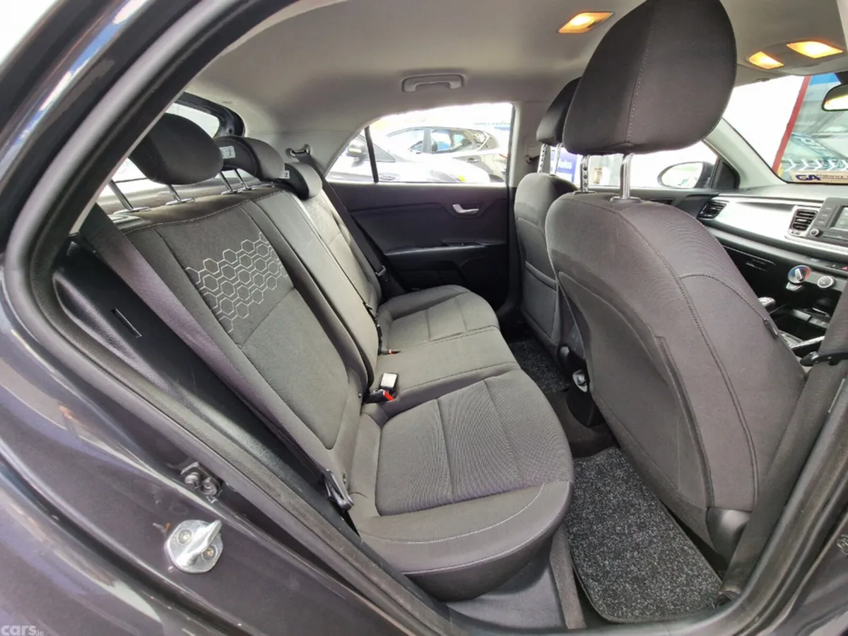 Kia Rio Hatchback, Diesel, 2017, Grey