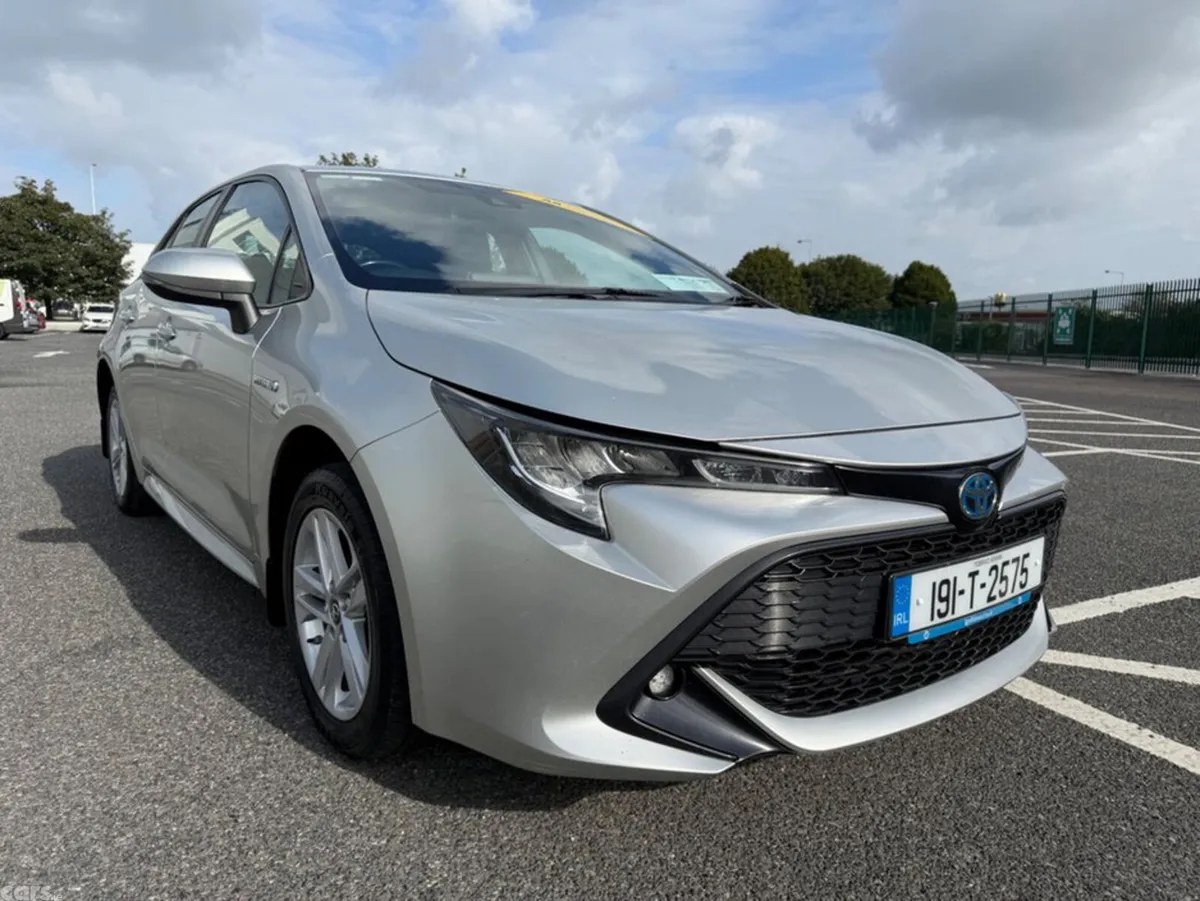 Toyota Corolla Hatchback, Petrol Hybrid, 2019, Grey