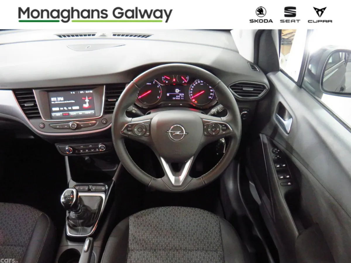 Opel Crossland MPV, Diesel, 2023, Grey