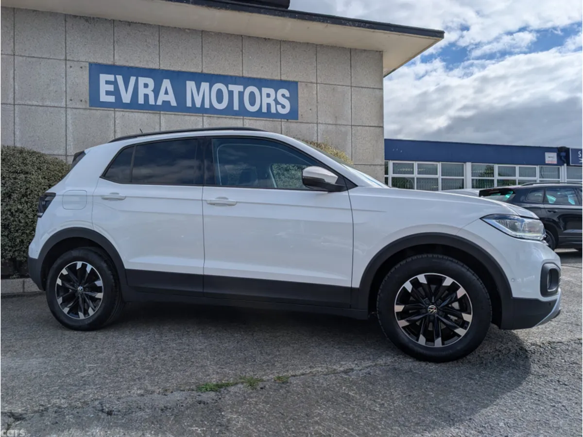 Volkswagen T-Cross SUV, Petrol, 2022, White