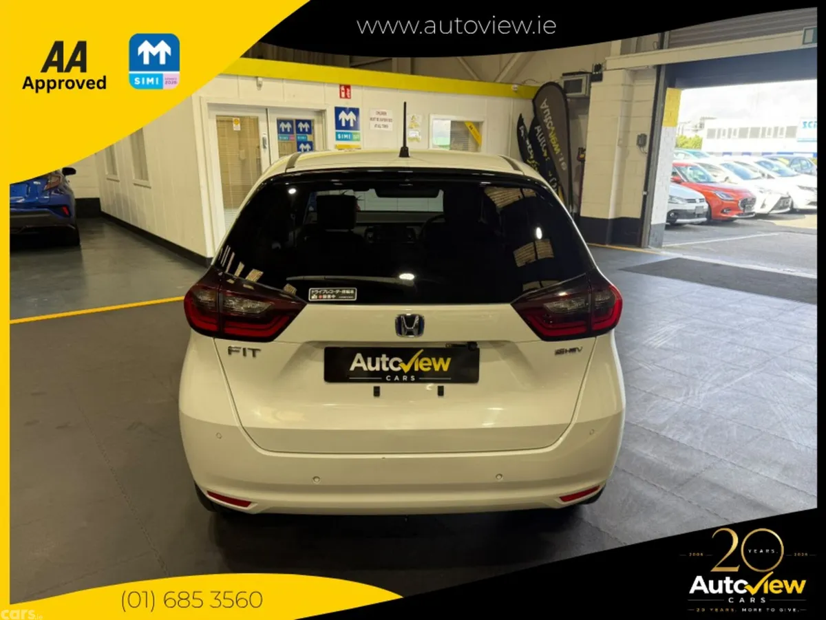 Honda Fit Hatchback, Petrol, 2023, White