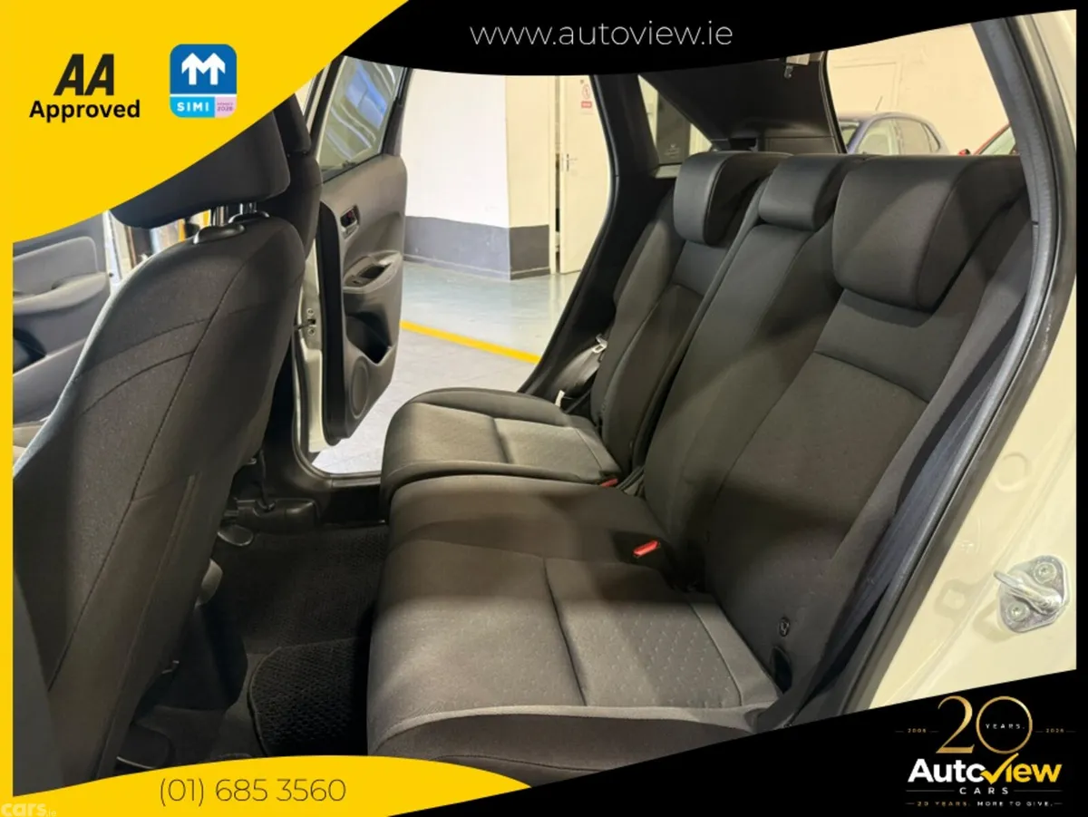 Honda Fit Hatchback, Petrol, 2023, White