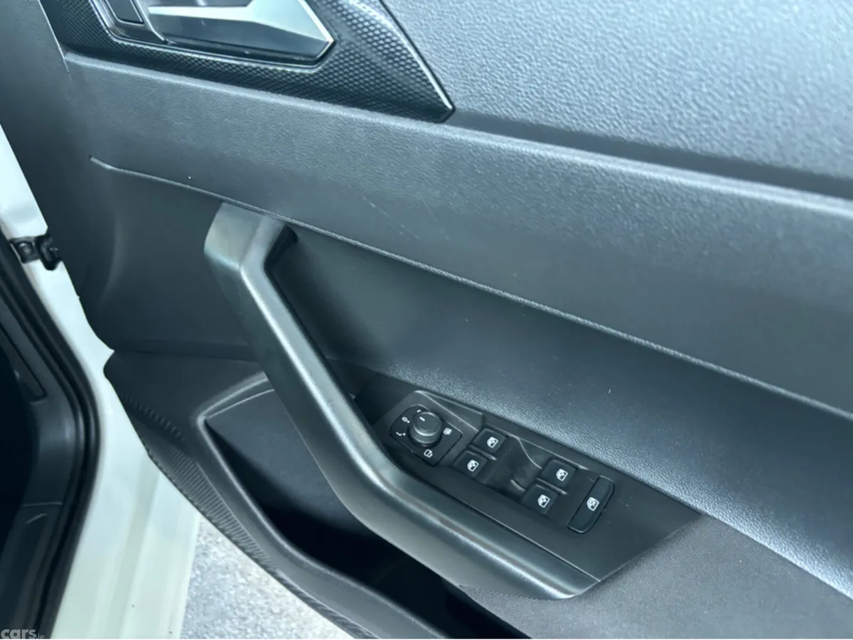 Volkswagen Polo Hatchback, Petrol, 2025, White
