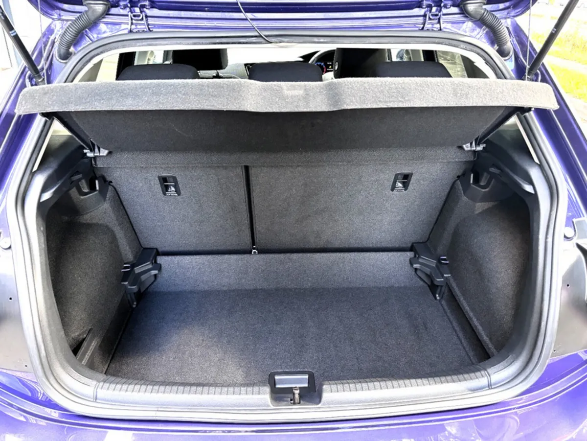 Volkswagen Polo Hatchback, Petrol, 2022, Purple
