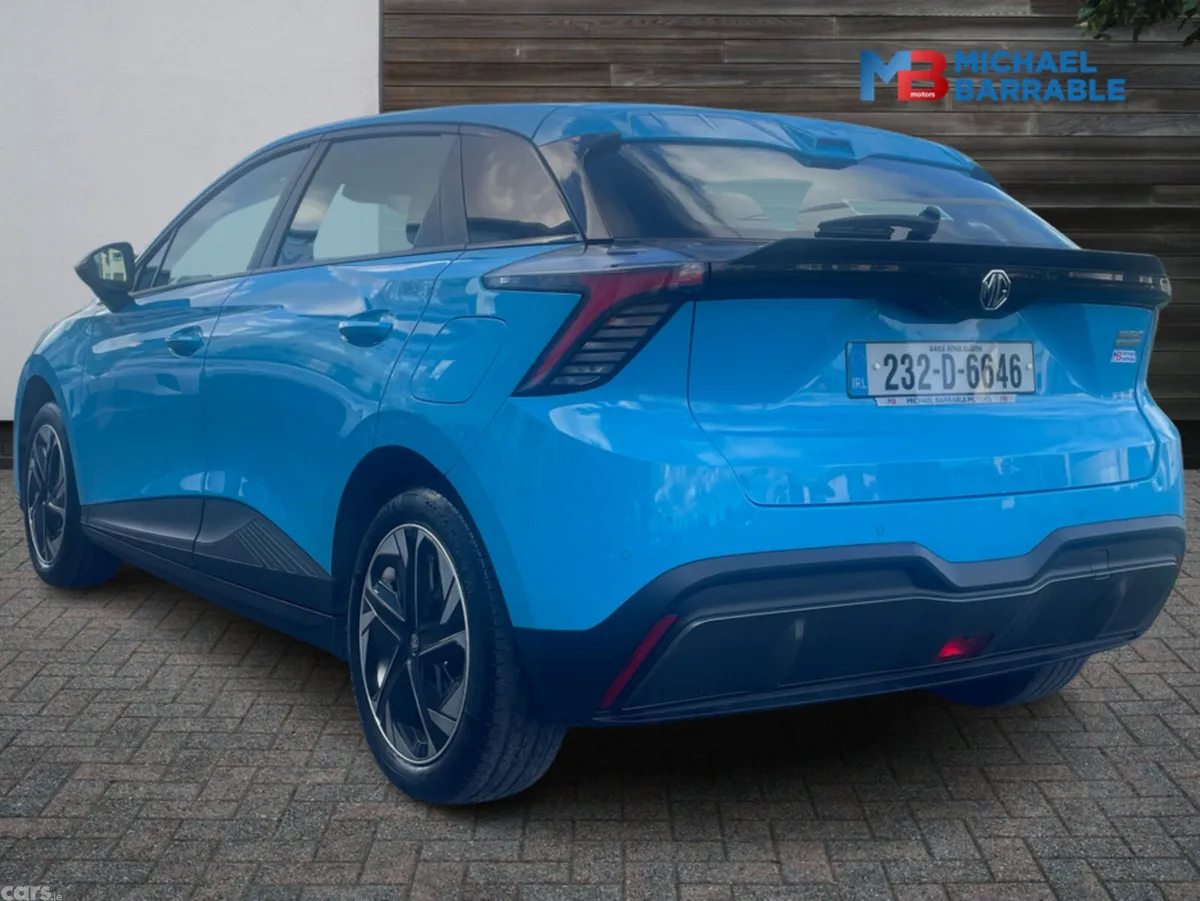 MG MG4 Hatchback, Electric, 2023, Blue