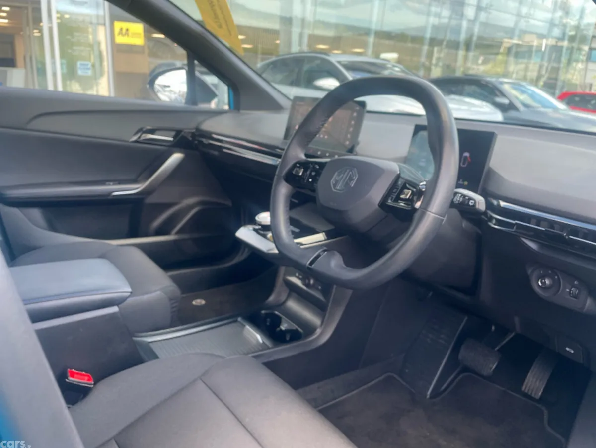 MG MG4 Hatchback, Electric, 2023, Blue