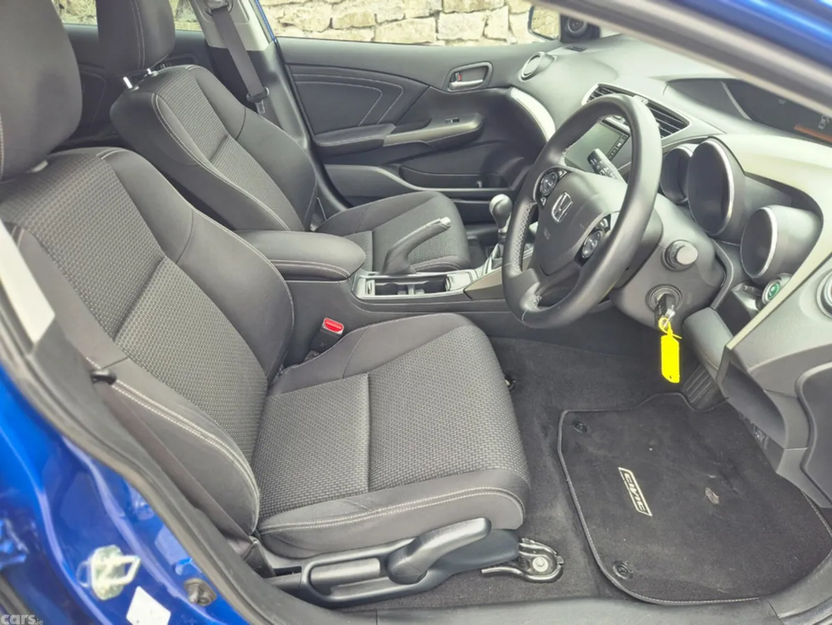 Honda Civic Hatchback, Diesel, 2016, Blue