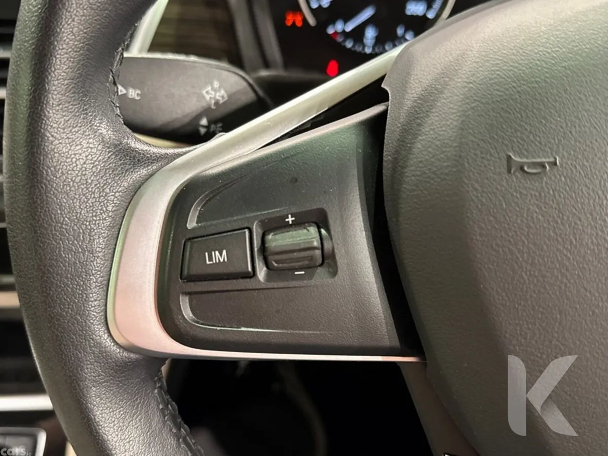BMW 2-Series MPV, Petrol, 2021, Beige