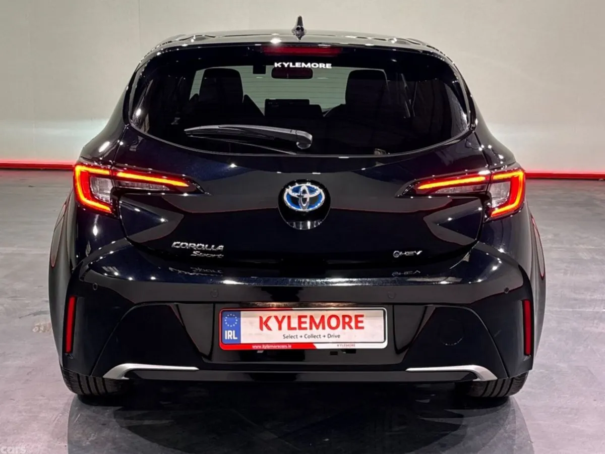 Toyota Corolla Hatchback, Petrol Hybrid, 2025, Black