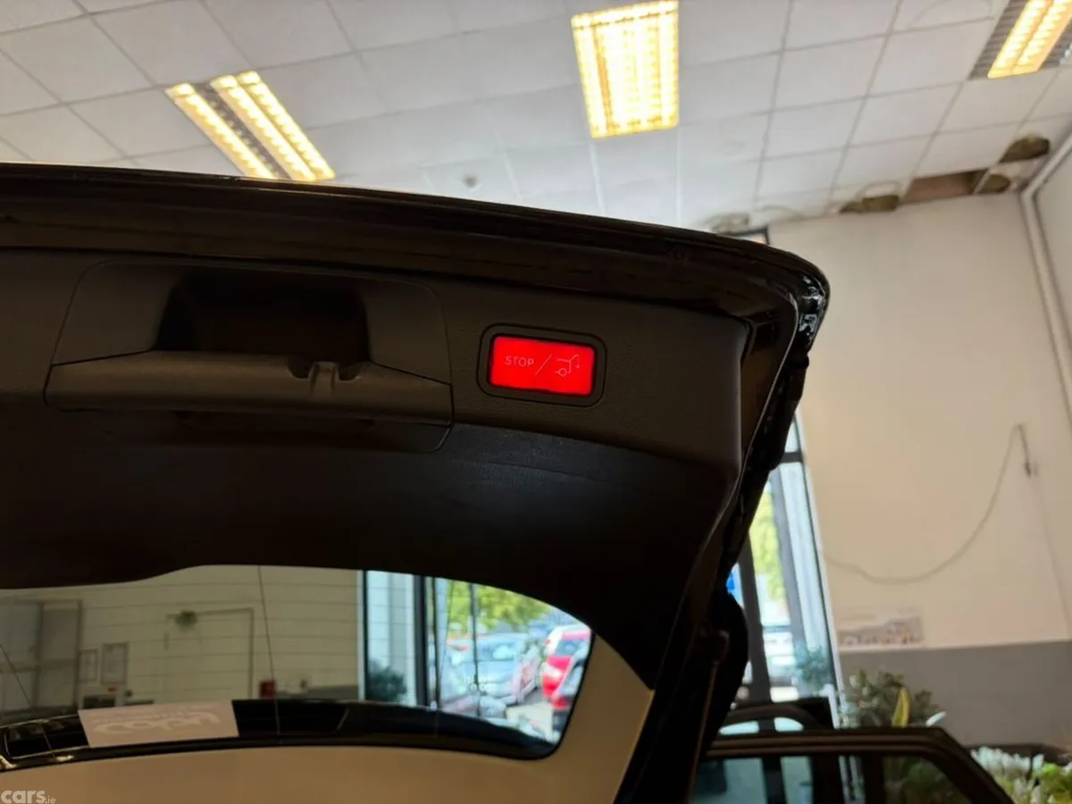 Mercedes-Benz C-Class Estate, Petrol, 2020, Black