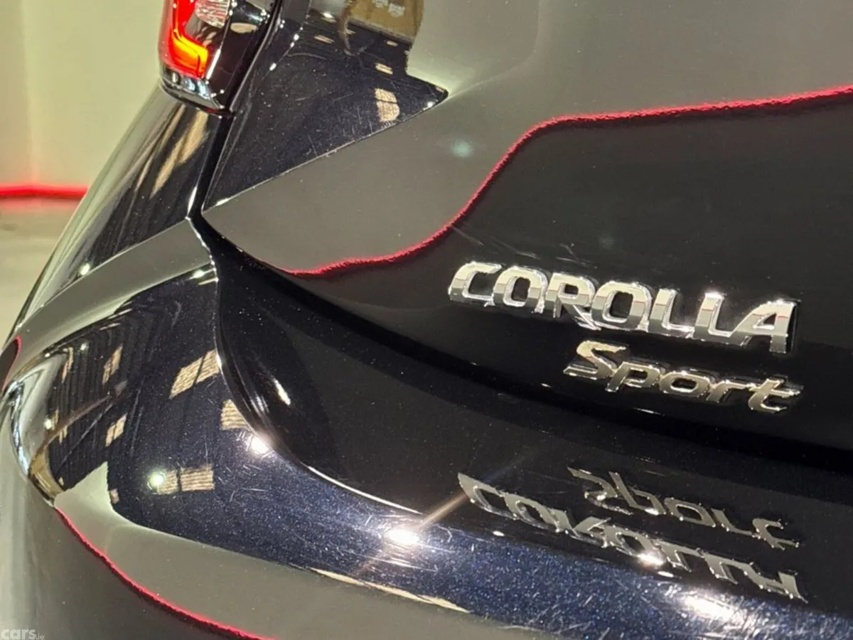 Toyota Corolla Hatchback, Petrol Hybrid, 2025, Black