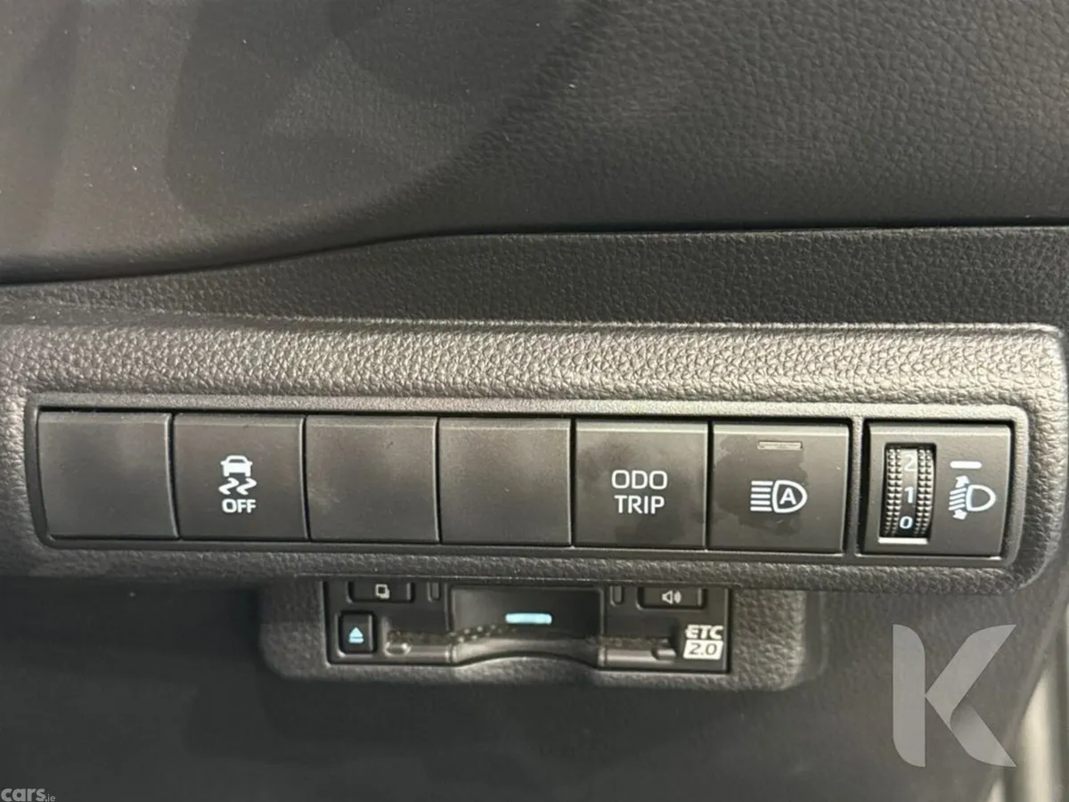 Toyota Corolla Hatchback, Petrol Hybrid, 2025, Black