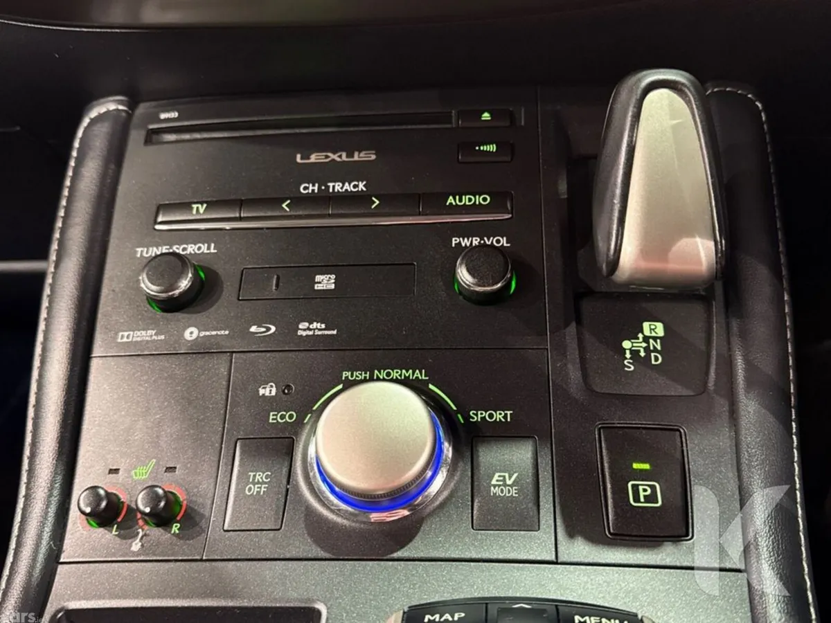 Lexus CT Hatchback, Petrol Hybrid, 2018, White