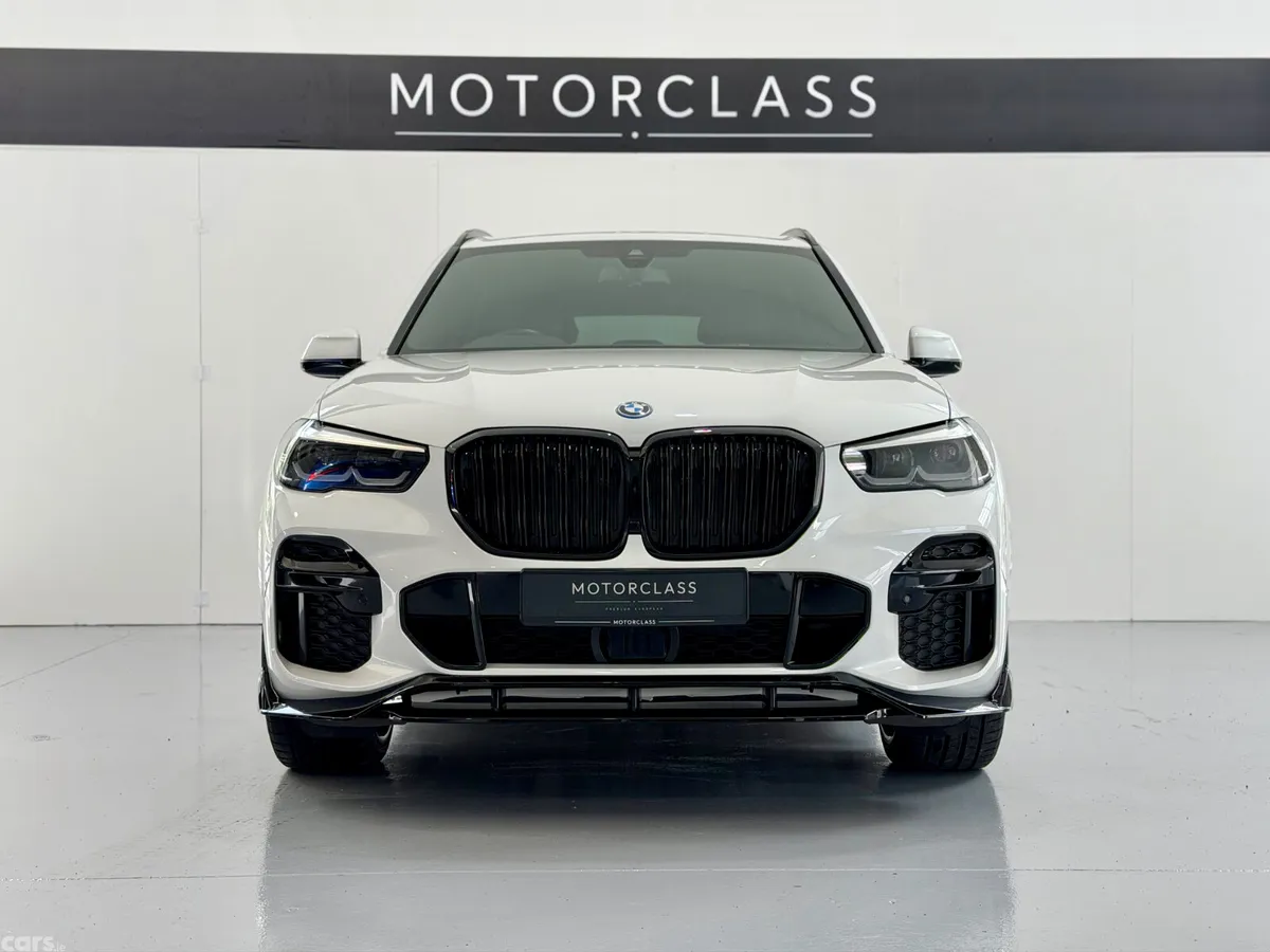 BMW X5 SUV, Petrol Hybrid, 2023, White