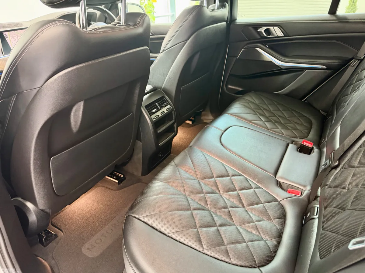 BMW X5 SUV, Petrol Hybrid, 2023, White