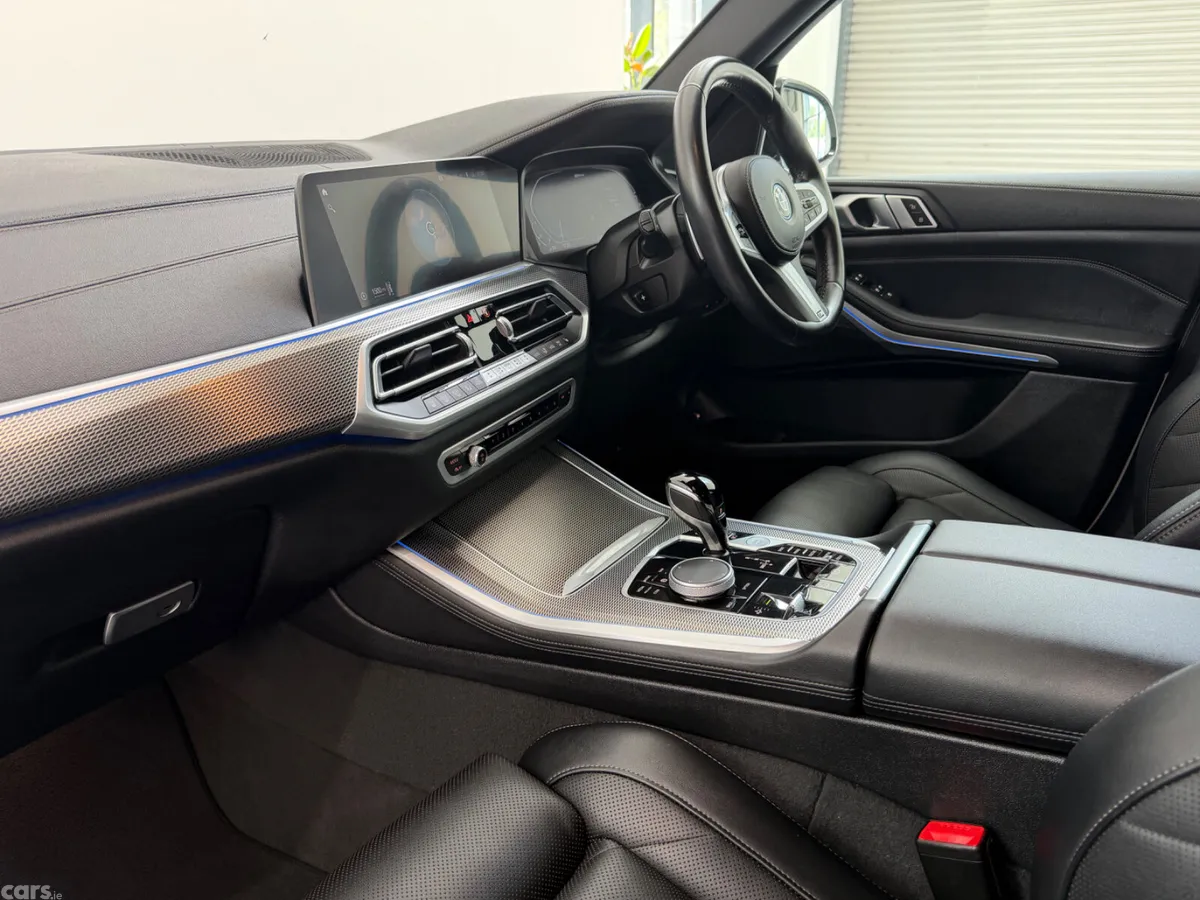 BMW X5 SUV, Petrol Hybrid, 2023, White