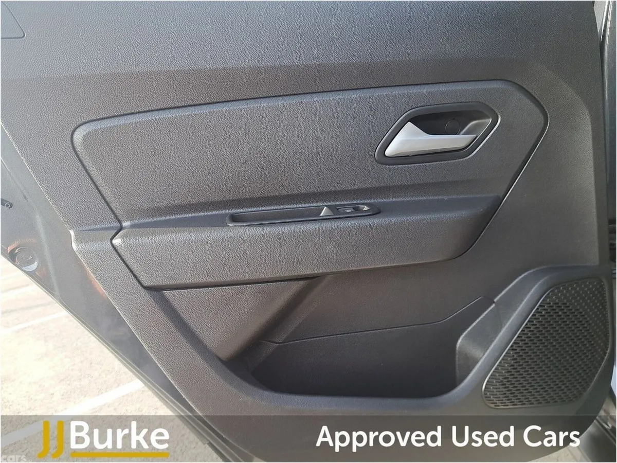 Dacia Duster SUV, Diesel, 2024, Grey