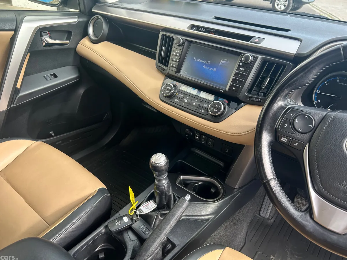 Toyota RAV4 SOL. LEATHER. SUNROOF. WITH F.S.H., Kilcock