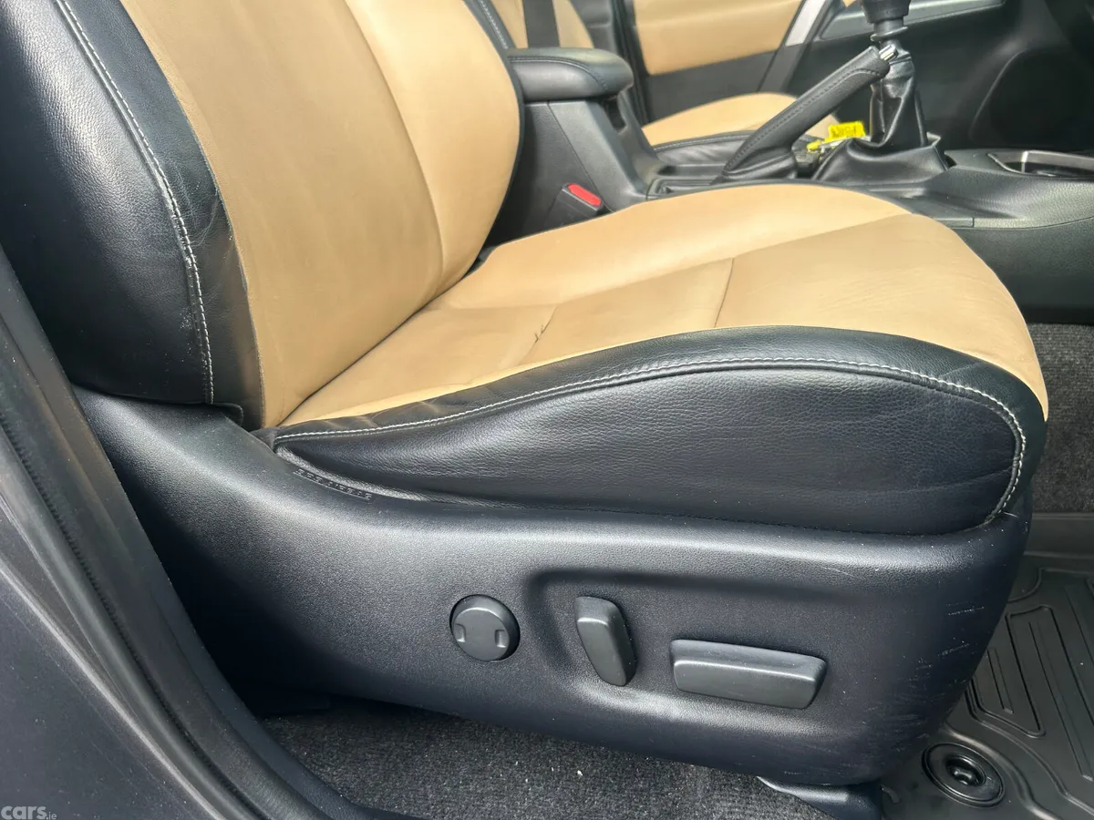 Toyota RAV4 SOL. LEATHER. SUNROOF. WITH F.S.H., Kilcock