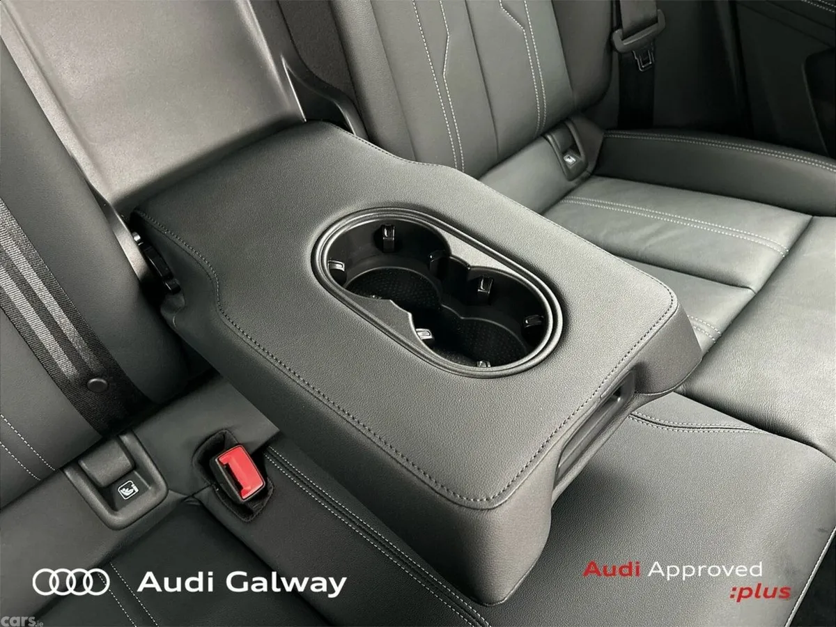 Audi Q4 e-tron SUV, Electric, 2025, Black
