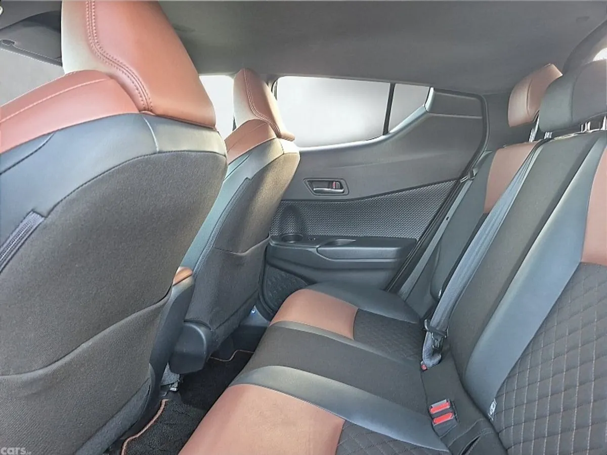 Toyota C-HR SUV, Petrol Hybrid, 2019, Black