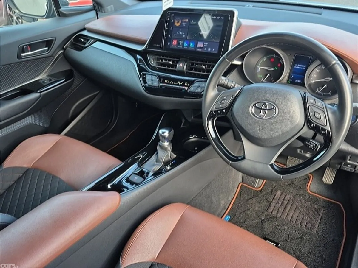 Toyota C-HR SUV, Petrol Hybrid, 2019, Black