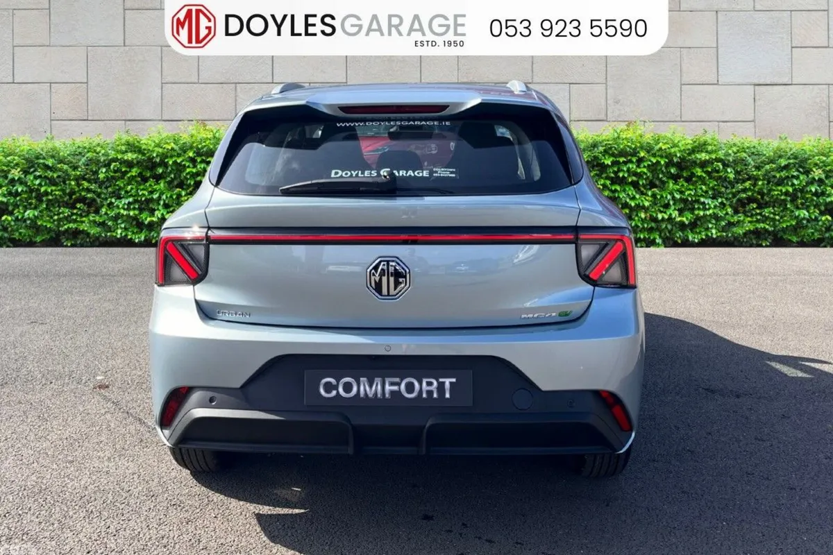 MG MG4 Hatchback, Electric, 2027, Green