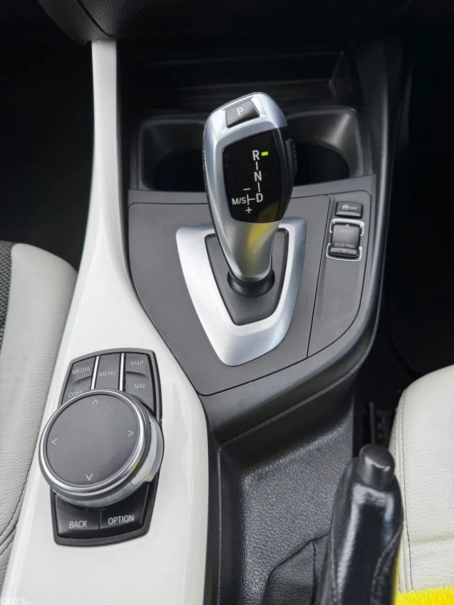 BMW 1-Series Hatchback, Petrol, 2017, White