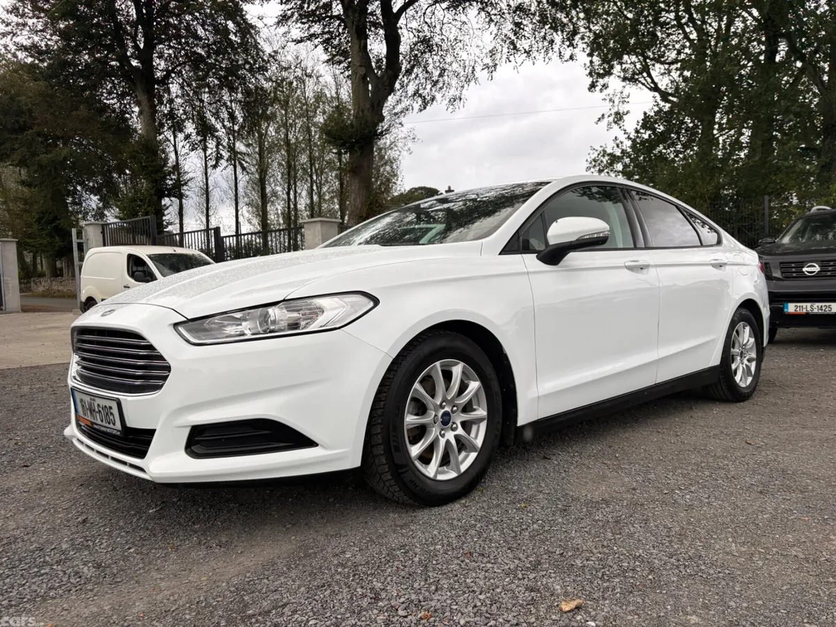 Ford Mondeo Hatchback, Diesel, 2016, White
