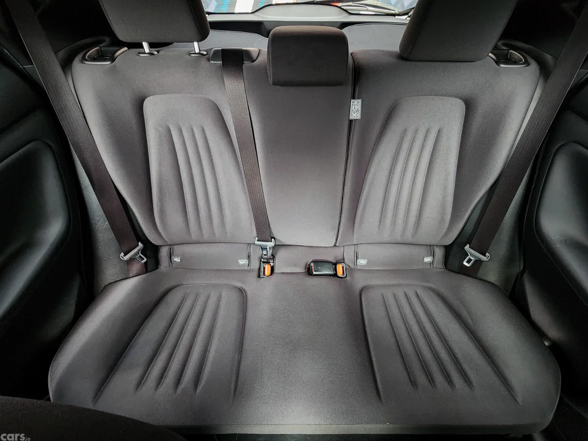 Toyota Yaris Hatchback, Petrol Hybrid, 2023, White