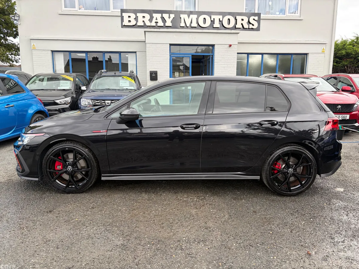 Volkswagen Golf Hatchback, Petrol, 2022, Black