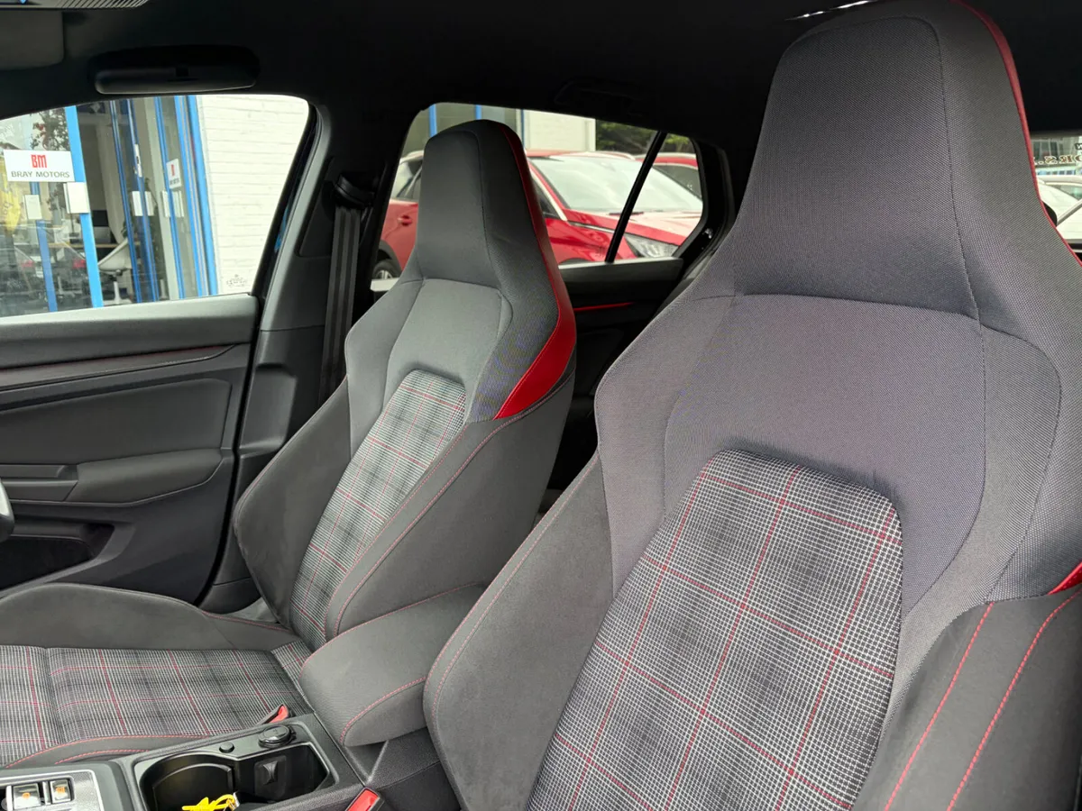 Volkswagen Golf Hatchback, Petrol, 2022, Black
